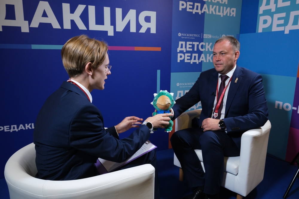 Илья Середюк пригласил журналистов Детской редакции WBCMedia на фестиваль «Динотерра»