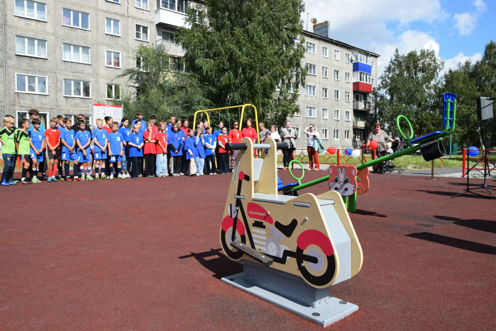 В Гурьевске открыли детскую площадку по проекту «Твой Кузбасс — твоя инициатива»