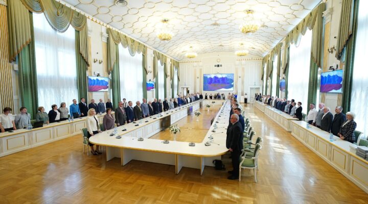 Работники химической отрасли Кузбасса отмечены наградами