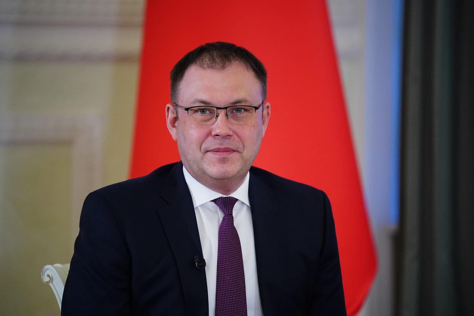 Илья Середюк сегодня будет отвечать на вопросы кузбассовцев в ходе прямой линии