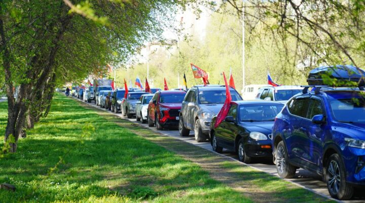 Более 300 автомобилей приняли участие в  пробеге «Эстафета памяти. Кузбасс — фронту», посвященном юбилею Победы