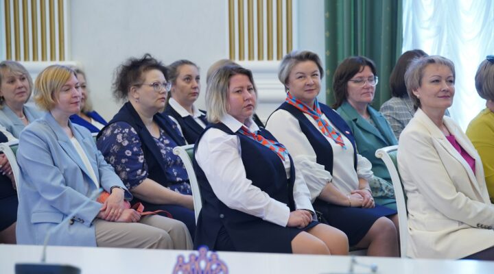 Социальные работники Кузбасса получили федеральные и областные награды
