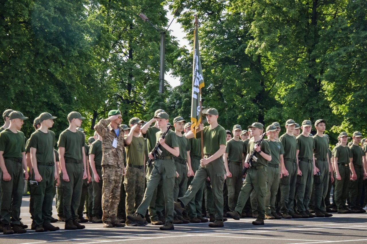 Летняя смена «Время юных героев» стартовала в Кузбассе