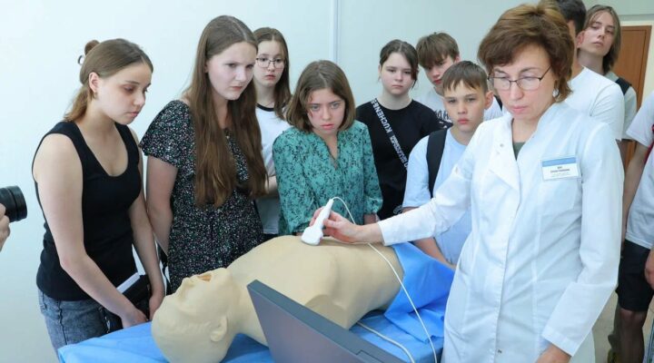 КемГМУ организует профориентационные смены для школьников