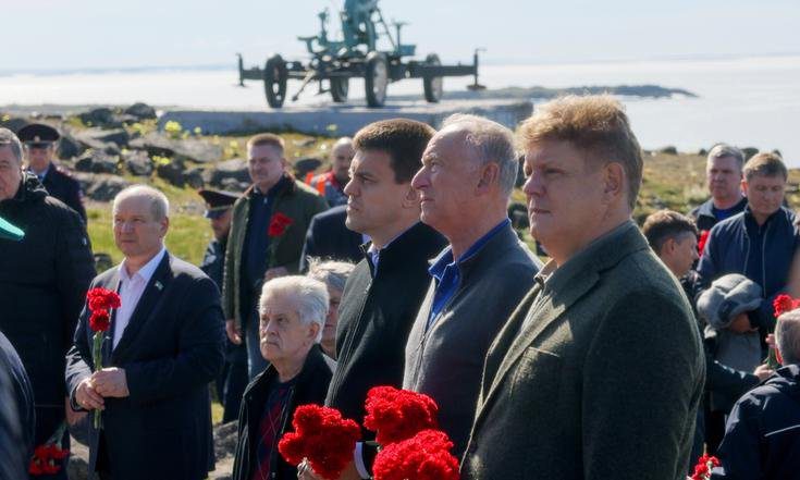 Анатолий Серышев и Николай Патрушев осмотрели один из ключевых портов Арктики