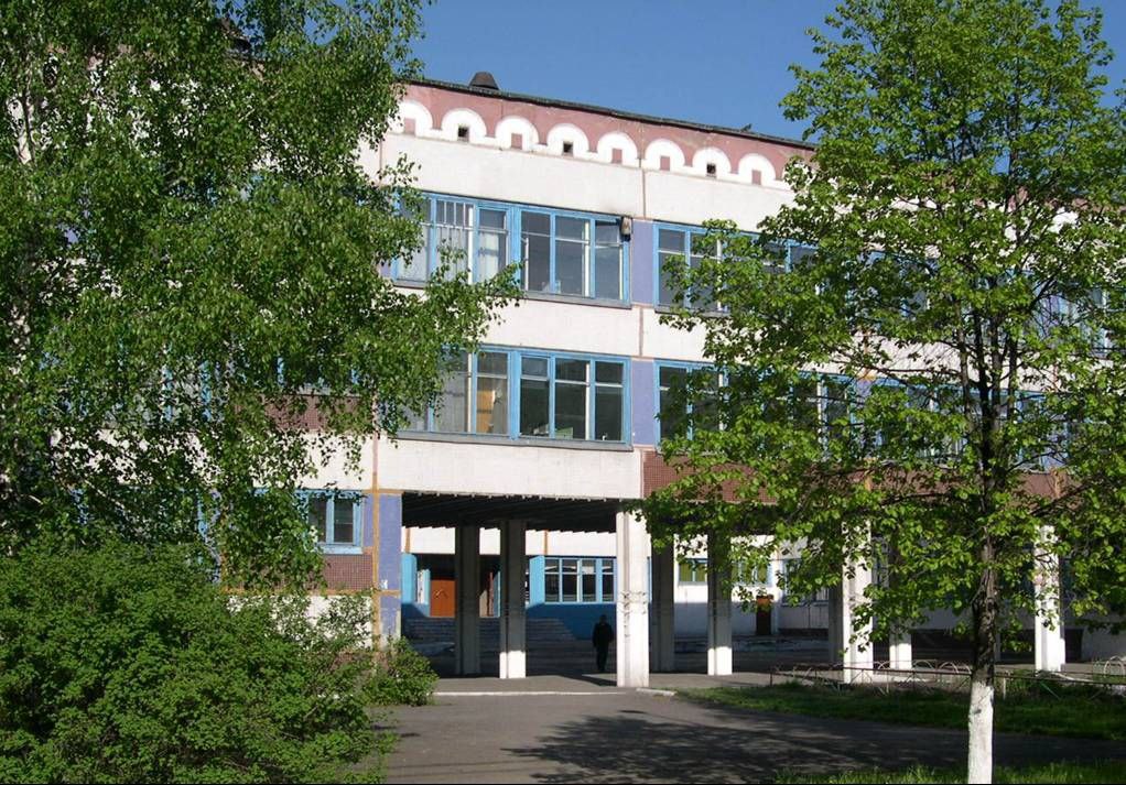 Глав кузбасских городов обязали привести в порядок дороги перед школами