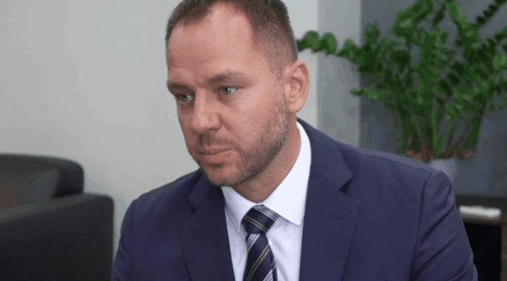 Новокузнецкого чиновника отпраляют наводить порядок в Междуреченске