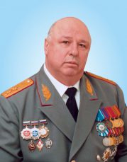Экс-глава областного управления МВД Анатолий Виноградов стал Героем Кузбасса