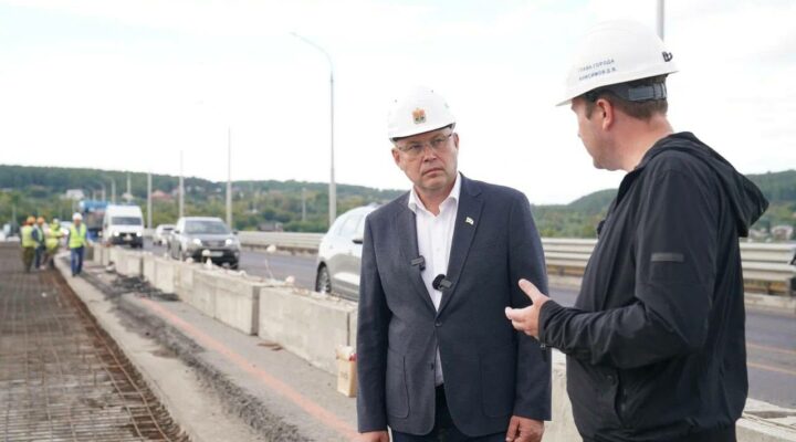 Илья Середюк поручил ускорить ремонт Кузбасского моста в Кемерове
