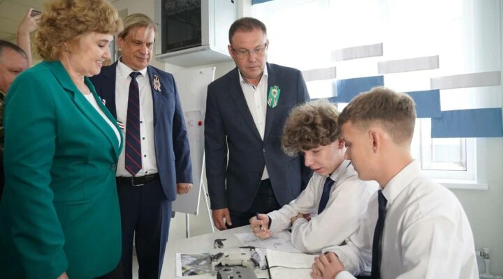 Школу №14 в Прокопьевске открыли после капитального ремонта
