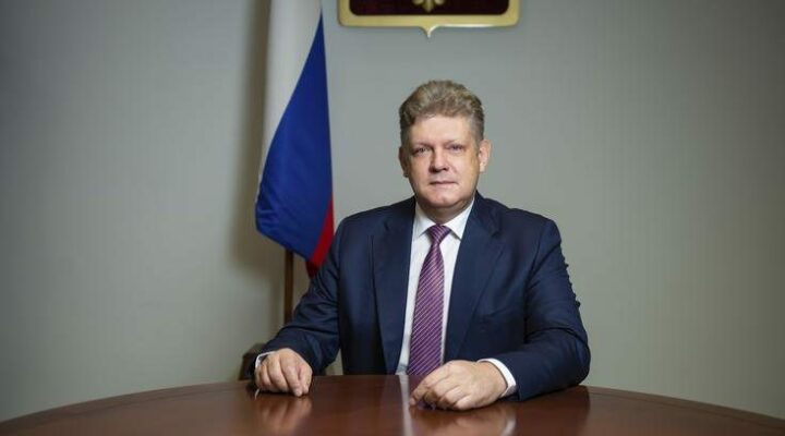 Полпред Анатолий Серышев поздравил железнодорожников с профессиональным праздником