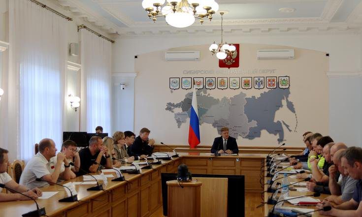 Полпред обсудил вопросы строительства ЦКП «СКИФ» с представителями научного сообщества и подрядных организаций