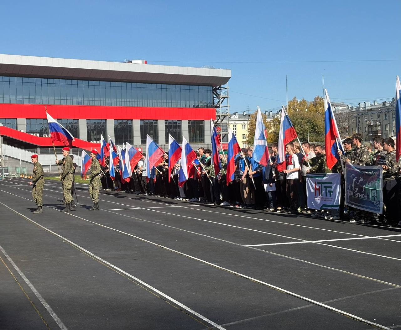 В Кузбассе отмечают День воссоединения ЛНР, ДНР, Запорожской и Херсонской областей с Россией 