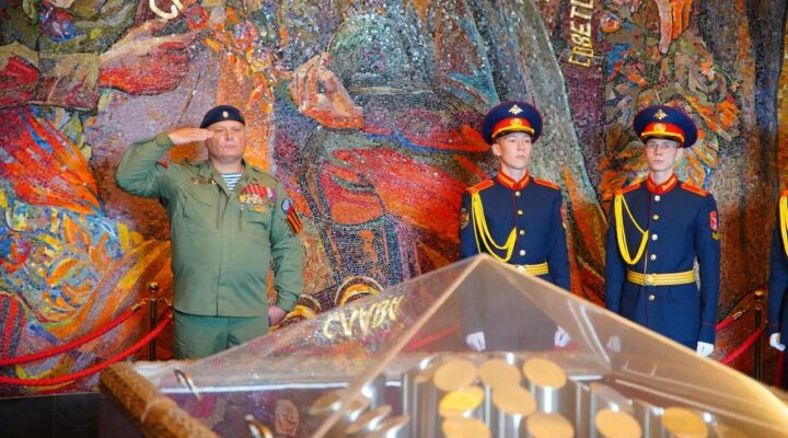 15 капсул с землей с мест сражений Великой Отечественной войны заложили в гражданскую часовню в Кемерове