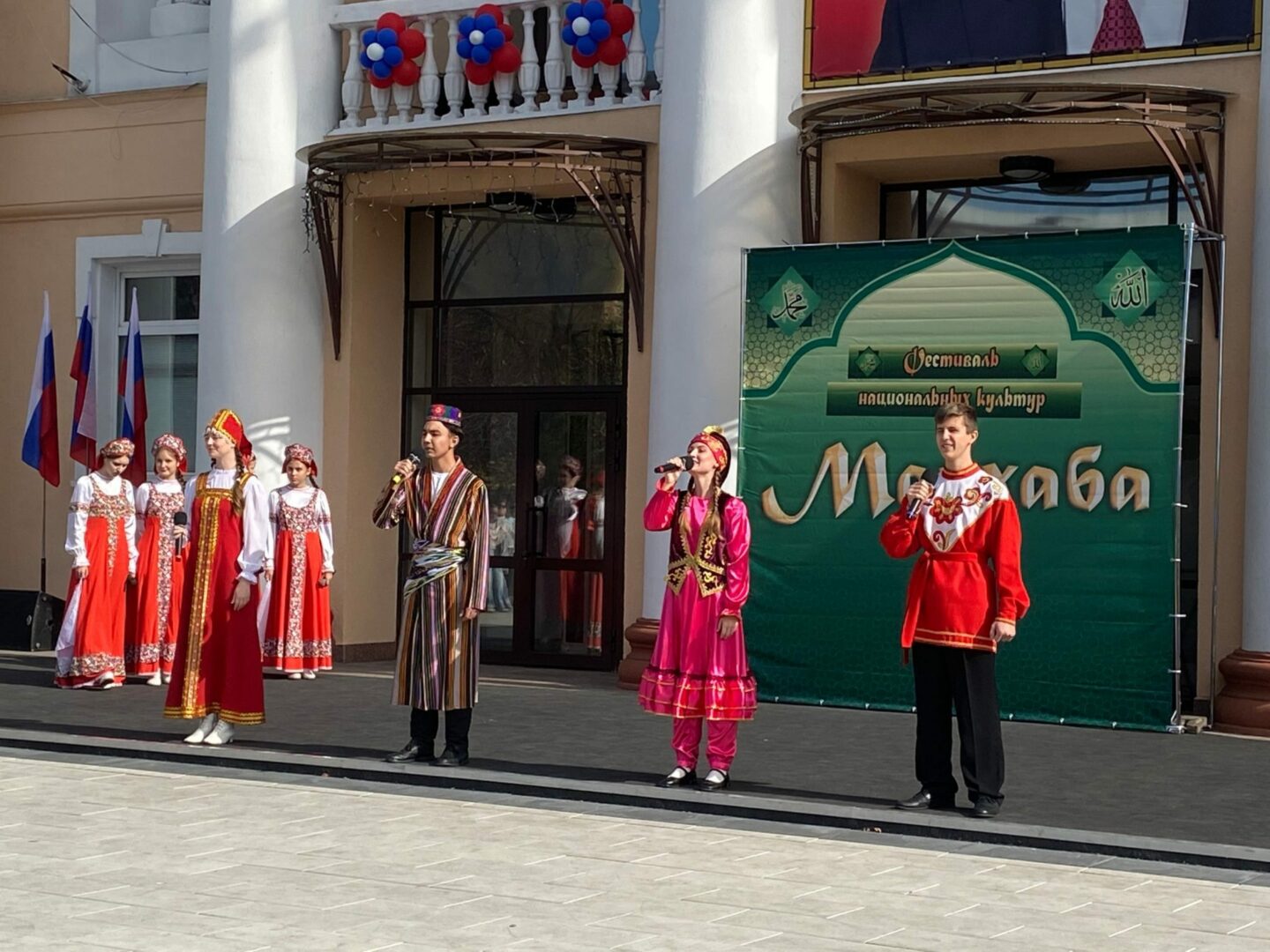 «Мархаба или Добро пожаловать!»: фестиваль национальных культур прошел в Ленинск-Кузнецком округе