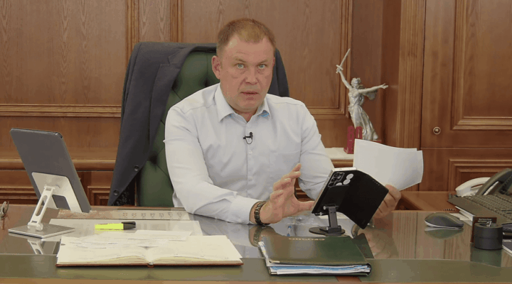 Кузбассовцы пожаловались губернатору на проблемы с «Картой отличника»