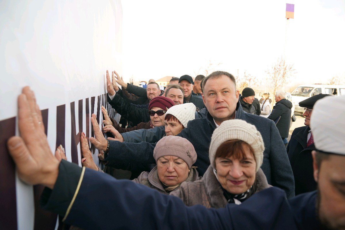 Фуру с полезным грузом для бойцов СВО отправили из Ленинска-Кузнецкого Фуру с полезным грузом для бойцов СВО отправили из Ленинска-Кузнецкого