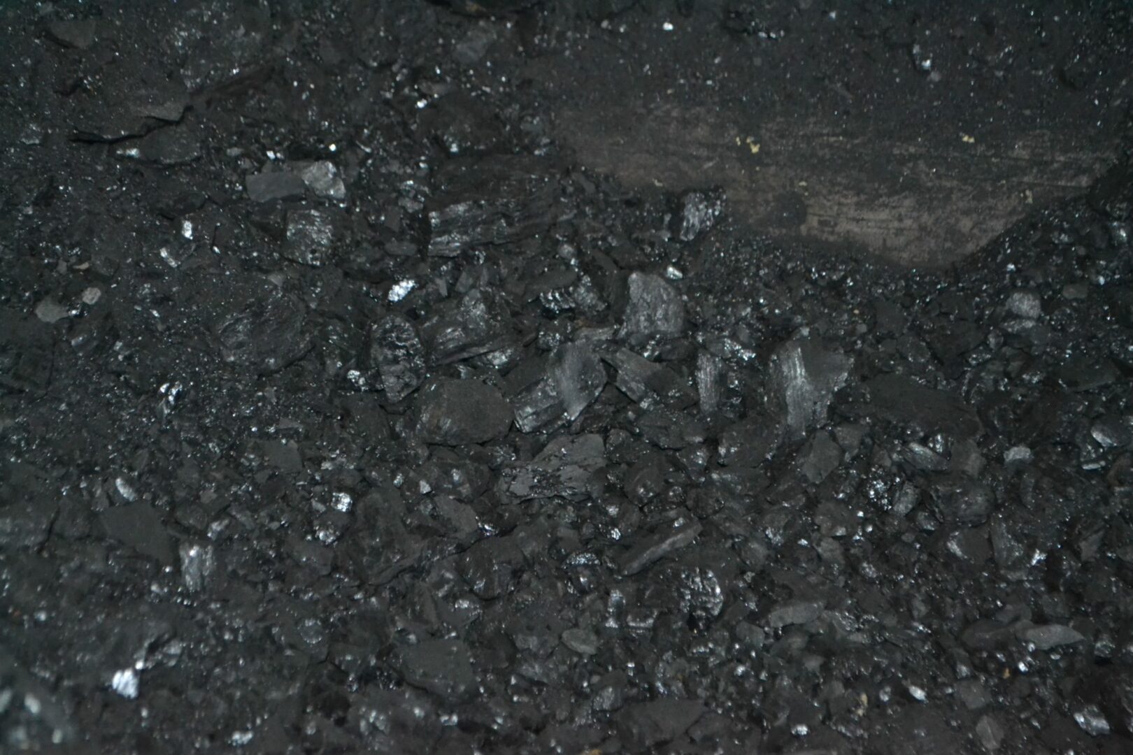 18 угледобывающих предприятий Кузбасса приостановили работу из-за экономических сложностей