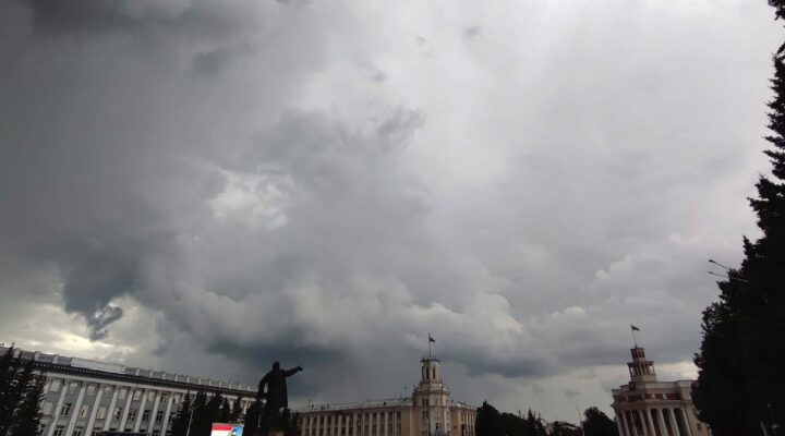 В Кузбассе на выходные объявлен режим повышенной готовности В Кузбассе на выходные объявлен режим повышенной готовности