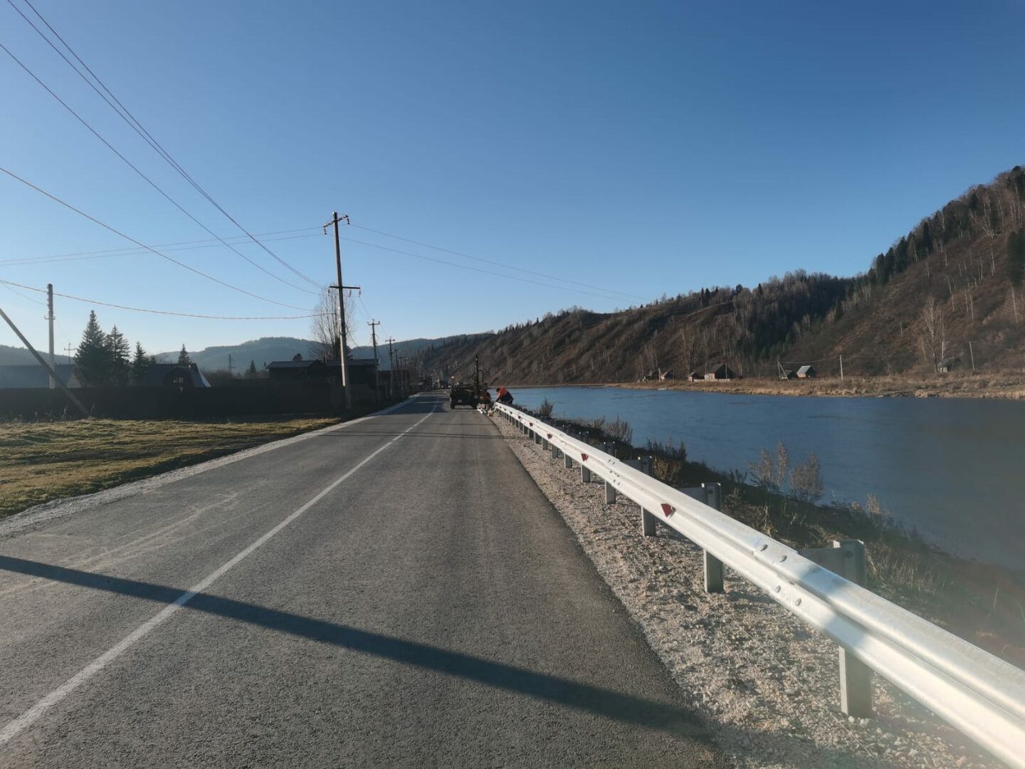 В Усть-Кабырзе завершили строительство новой дороги с асфальтовым покрытием